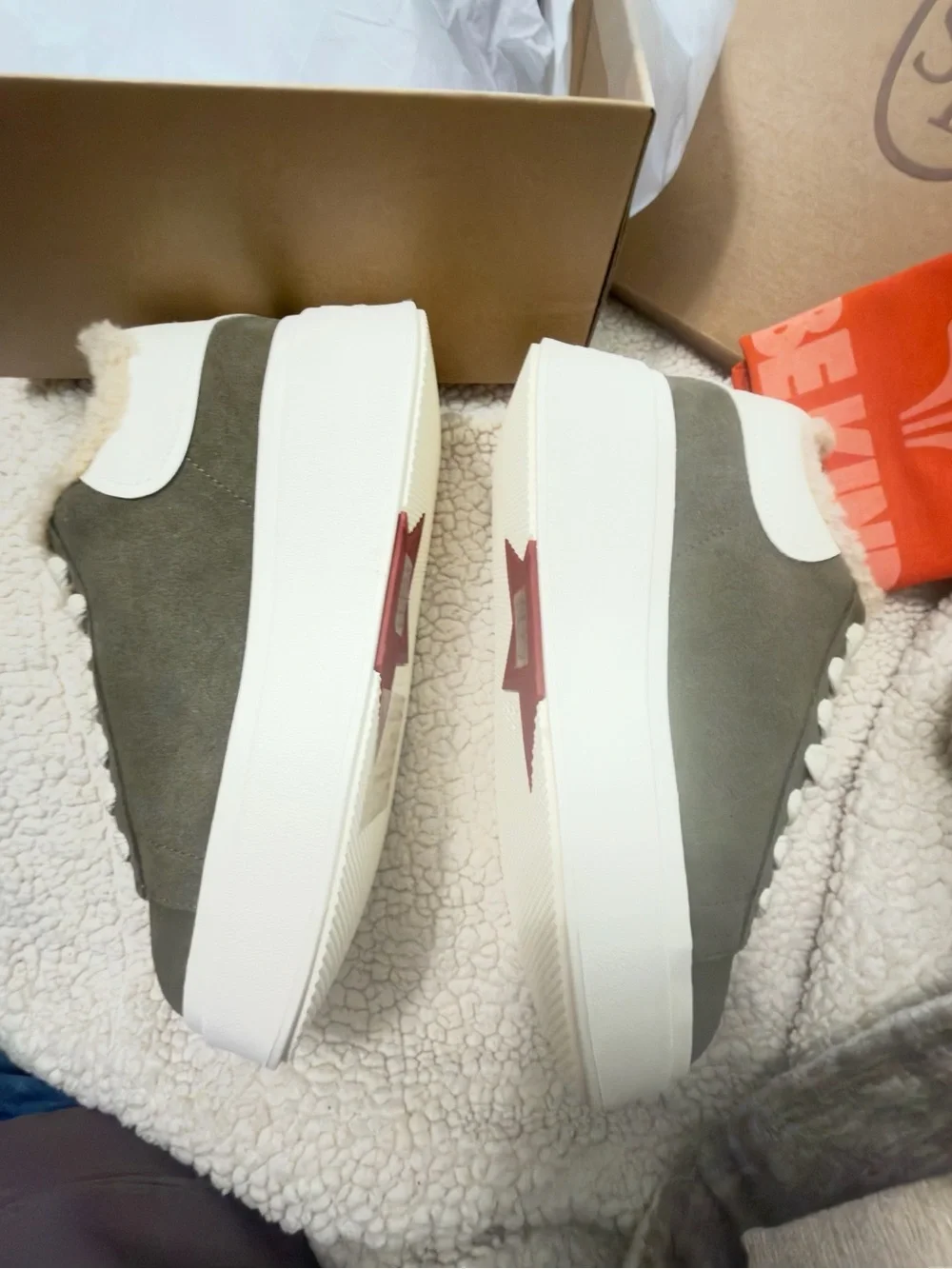 ASH Women's Moby-Be Kind Platform Sneaker- military/gardenia Fur lined size 10.5